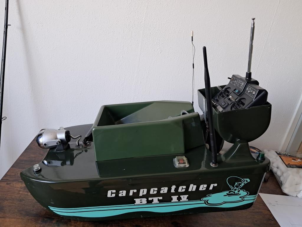 Carpcatcher BT4 Toslon TF500 voerboot, Ophalen