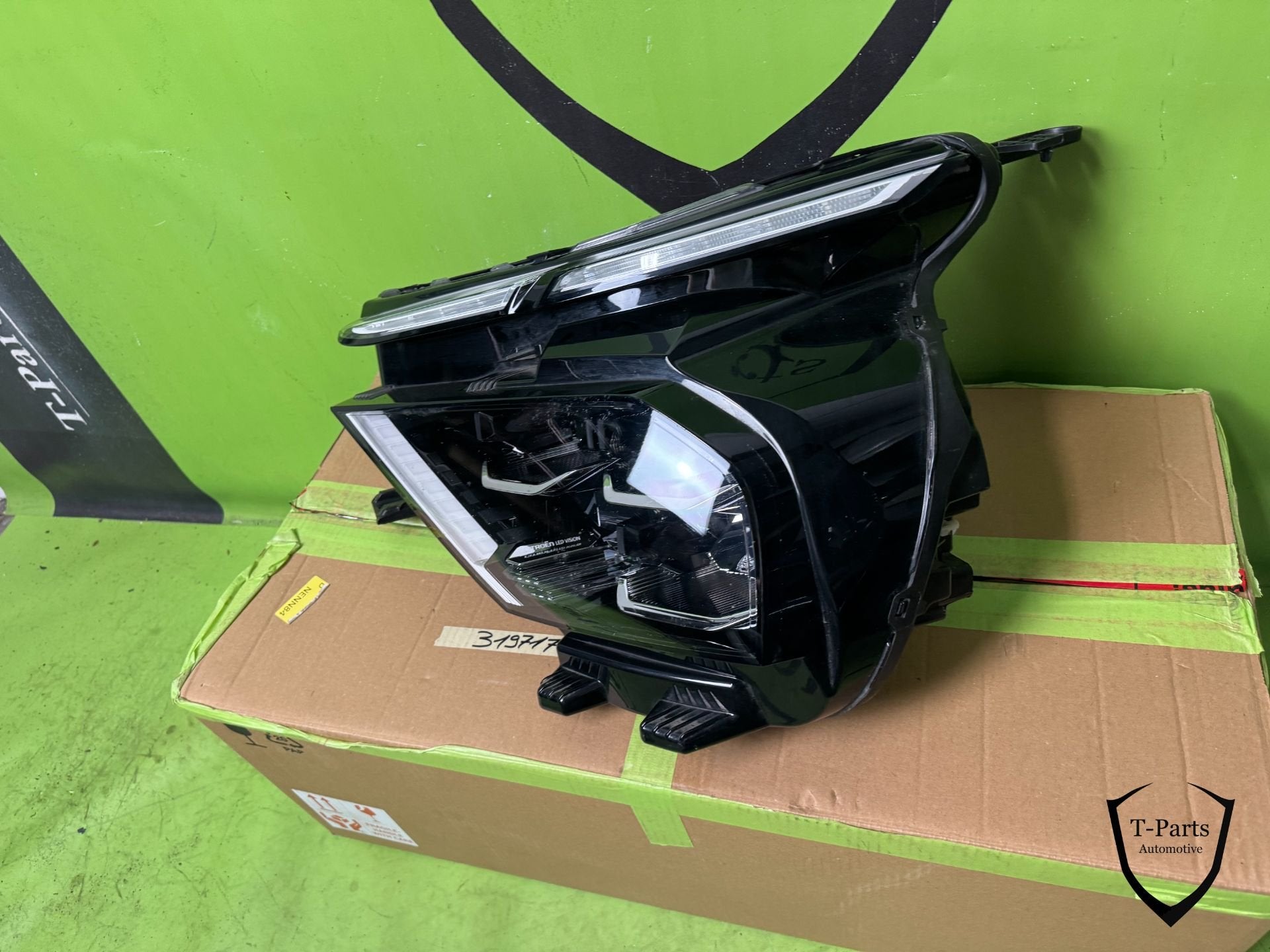 Citroen C4 links koplamp III e-C4 LED 9830649480, Gebruikt, Citroën, Stellantis N.V., Ophalen of Verzenden