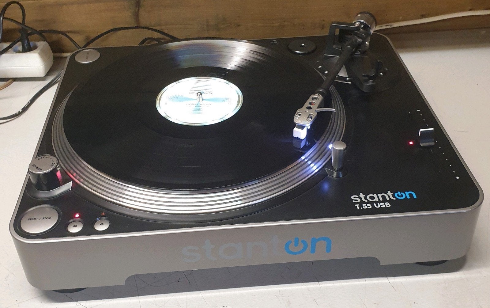 Stanton platenspeler T.55 usb, Overige merken, Gebruikt, Ophalen of Verzenden, USB-aansluiting