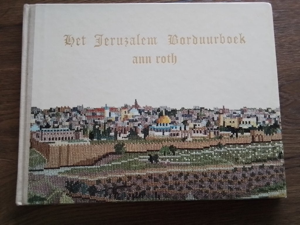 Het Jeruzalem borduurboek, Hobby en Vrije tijd, Ophalen of Verzenden, Zo goed als nieuw, Handborduren, Patroon