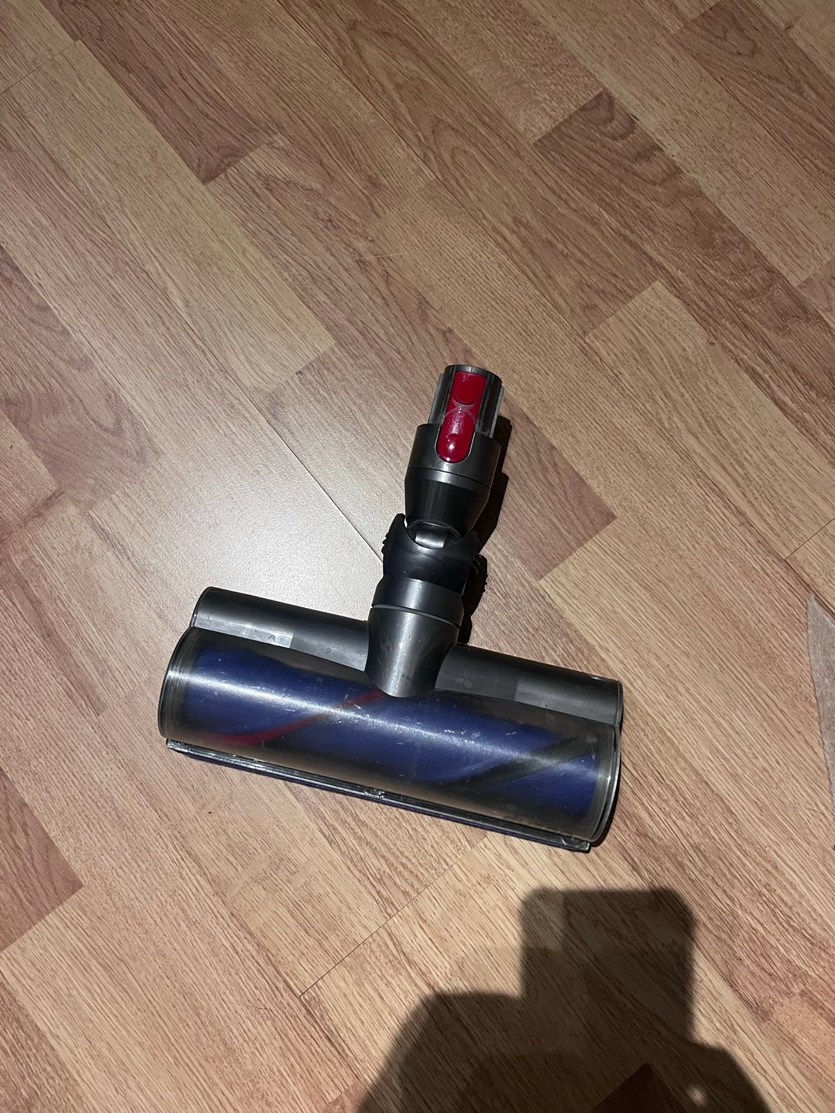 Kapotte Dyson stofzuiger kop - Voor onderdelen/reparatie, Ophalen of Verzenden, Niet werkend, Overige typen, Dyson
