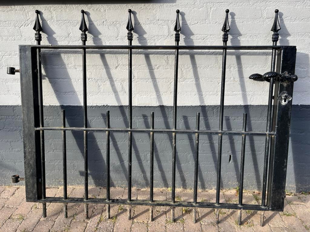 Gietijzeren hekwerk, Tuin en Terras, Ophalen, Met poort, Gebruikt, Sierhekwerk