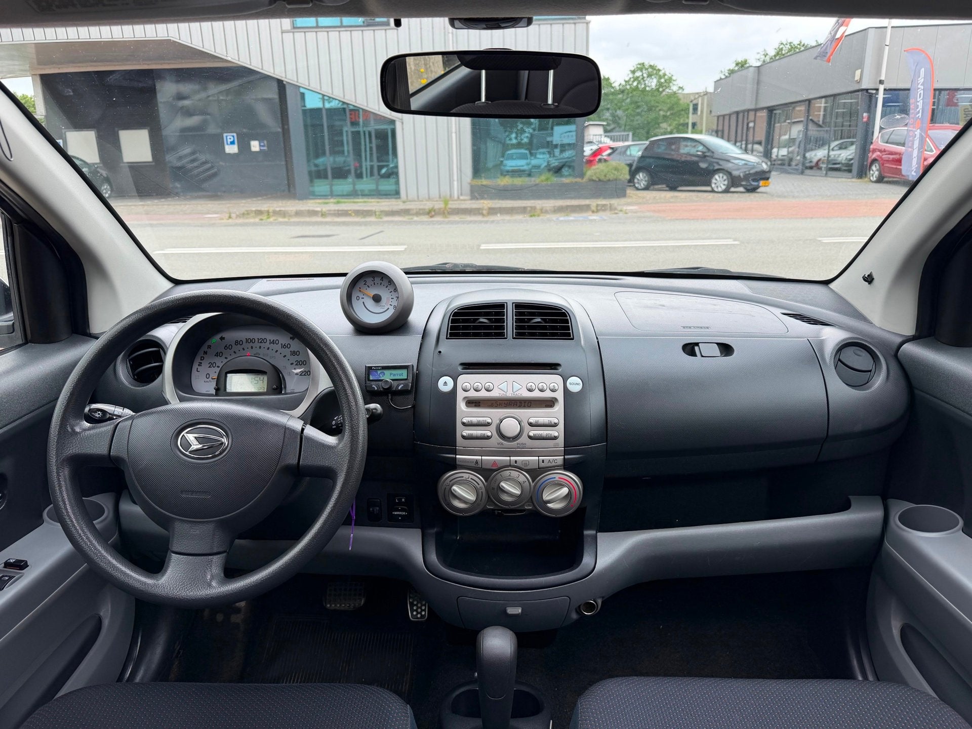 Daihatsu Sirion 2 1.3-16V Prestige/Automaat/Airco/Elek Raam/, Auto's, Daihatsu, Gebruikt, 31 €/maand, 4 cilinders, Bedrijf