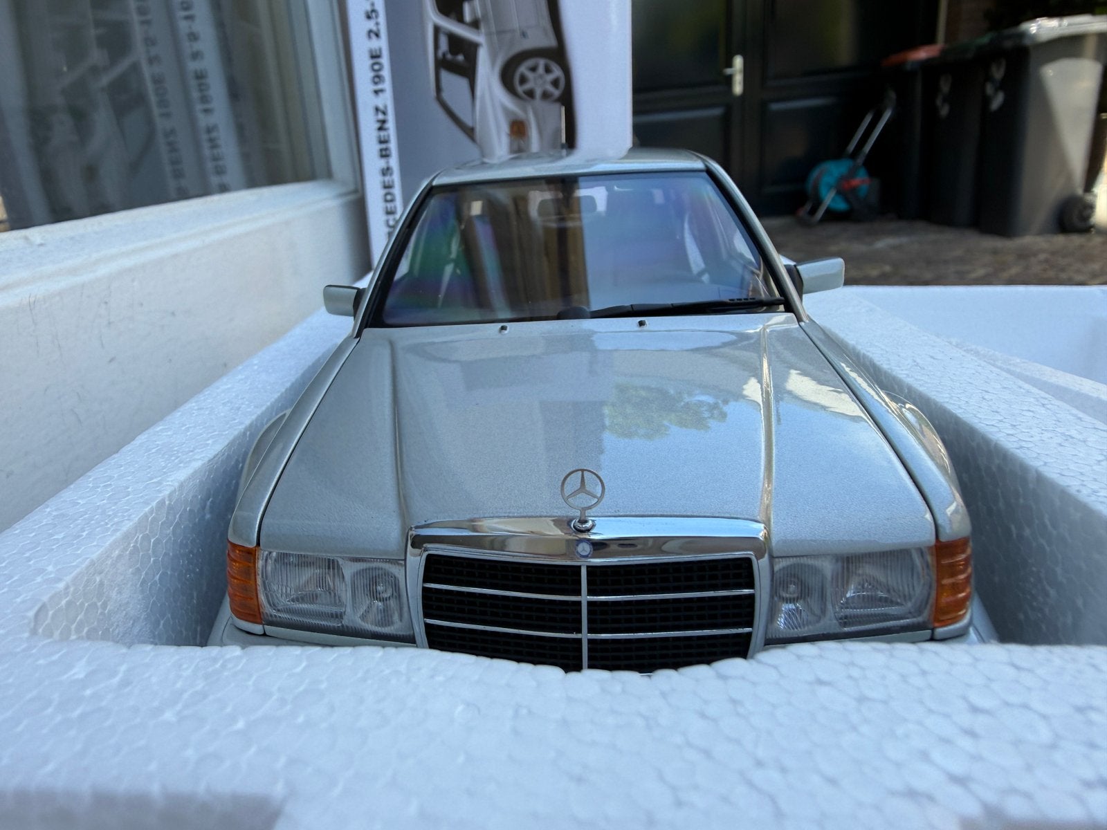 1:18 Mercedes 190E 2.5-16V Evo 2 Astral Silver Autoart 76133, Hobby en Vrije tijd, Modelauto's | 1:18, Auto, Autoart, Nieuw, Ophalen of Verzenden
