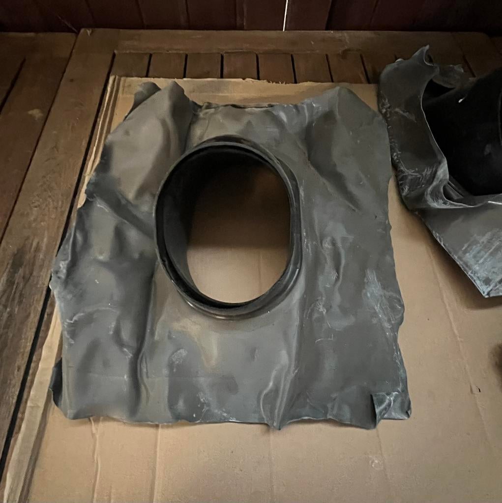 Loodslab dakdoorvoer nieuw 5 stuks. Zie foto’s voor afmeting, Ophalen, Kunststof, Zwart, Overige typen