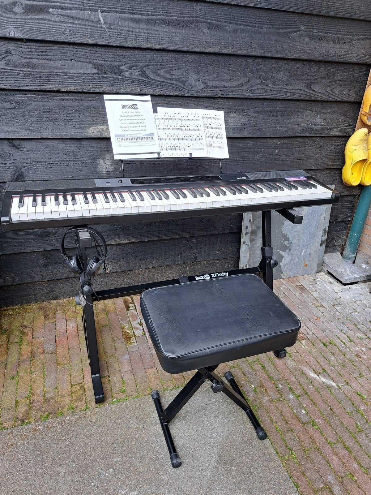 RockJam elektrische piano (compleet), Muziek en Instrumenten, Piano's, Ophalen, Zwart, Digitaal, Zo goed als nieuw