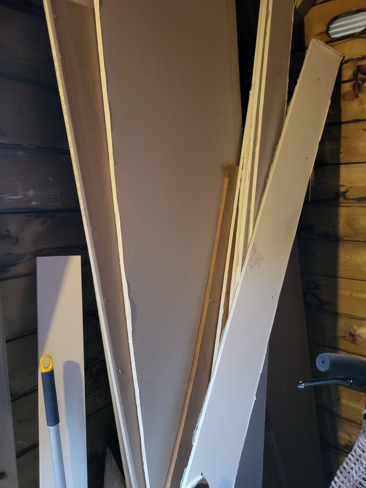 Gratis afval hout, Ophalen of Verzenden, Overige houtsoorten, Minder dan 200 cm, Pallet