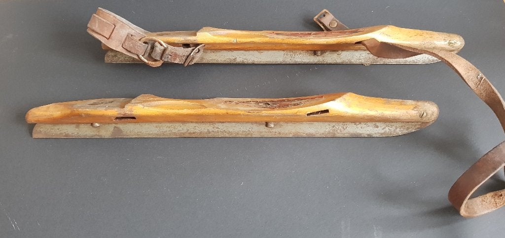 Friese Nijdam houten schaatsen - Oranjewoud - adv S 131, Antiek en Kunst, Curiosa en Brocante, Ophalen of Verzenden