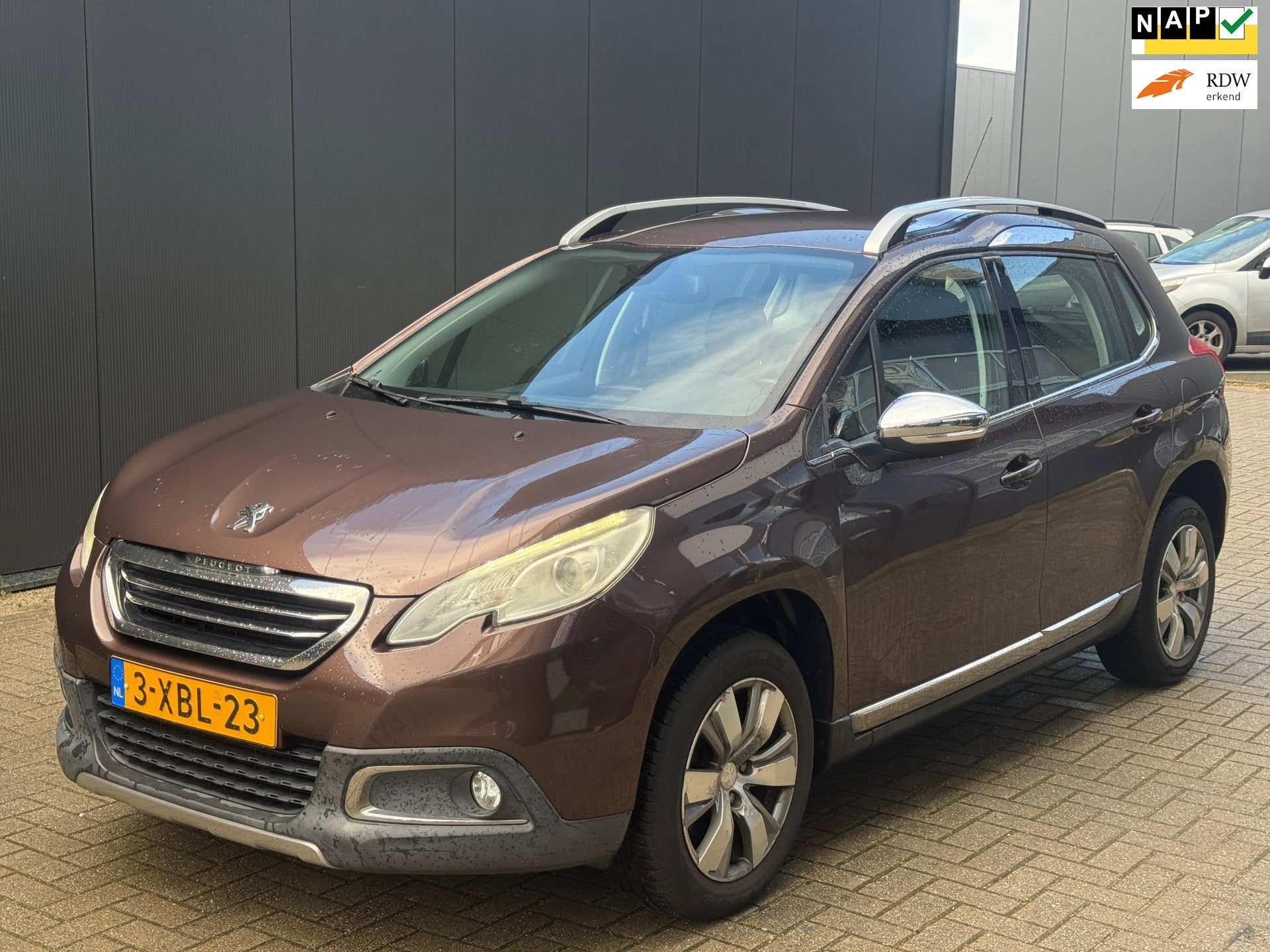 Peugeot 2008 1.6 VTi Allure VOL automaat Trekhaak!, Auto's, Euro 5, 15 km/l, Gebruikt, 4 cilinders