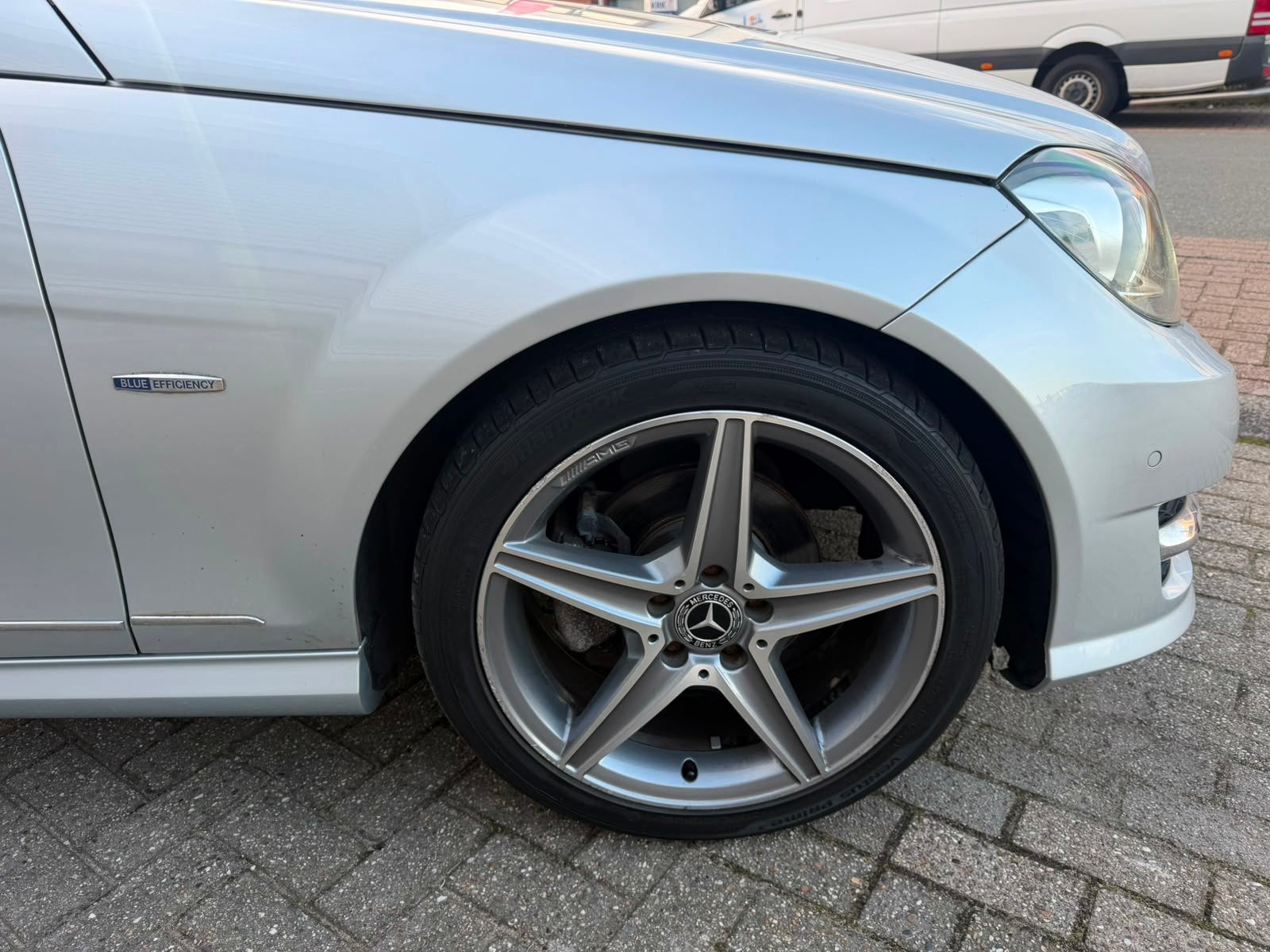 Foto 16 van Mercedes-Benz C-klasse 180 Avantgarde AMG - Automaat - Schui