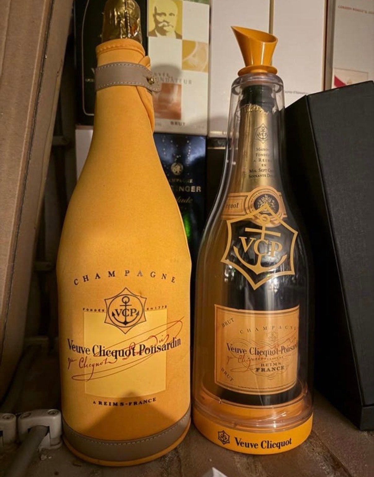 Veuve clicot DUMMYS, Ophalen of Verzenden
