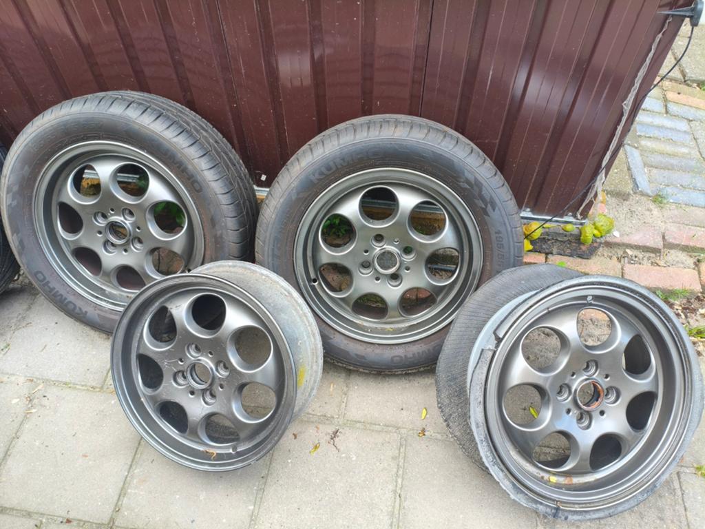 4x100 15 inch, Ophalen