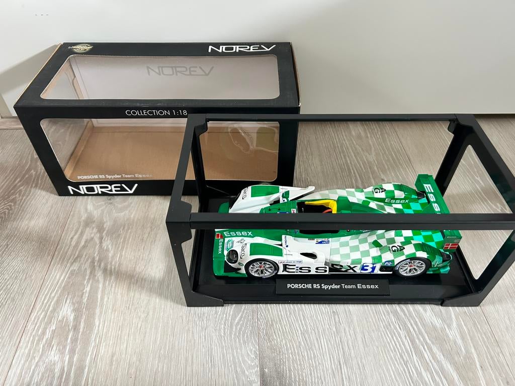 1:18 Norev Porsche RS Spyder Team Essex #32 Groen In doos, Hobby en Vrije tijd, Modelauto's | 1:18, Ophalen of Verzenden, Zo goed als nieuw
