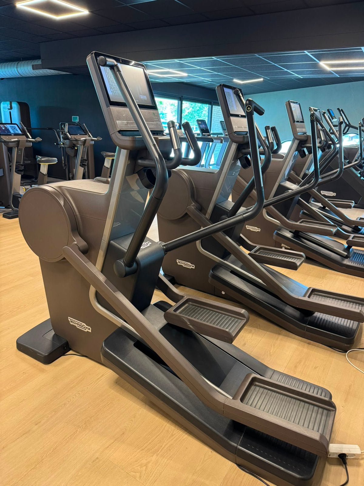 5x Technogym Artis | Vario & Synchro crosstrainers met touch, Ophalen, Zo goed als nieuw, Overige typen
