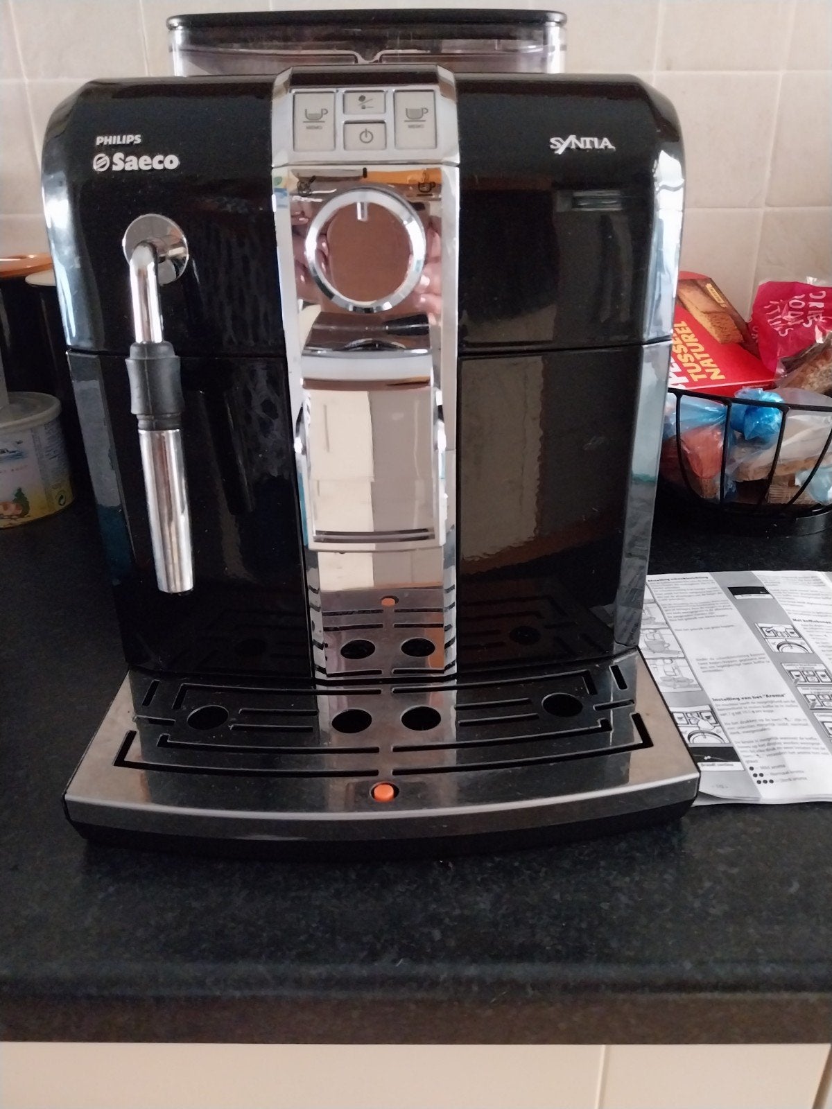Philips Saeco Syntia Espresso apparaat - Volautomatisch, Ophalen, Gebruikt, Espresso apparaat, Koffiebonen