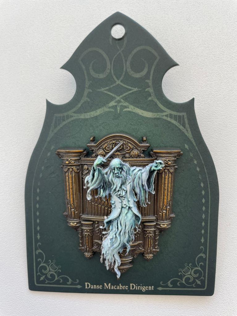 Efteling pin Danse Macabre Dirigent op kaartje EPP 480, Verzamelen, Efteling, Ophalen of Verzenden, Nieuw, Button of Speldje