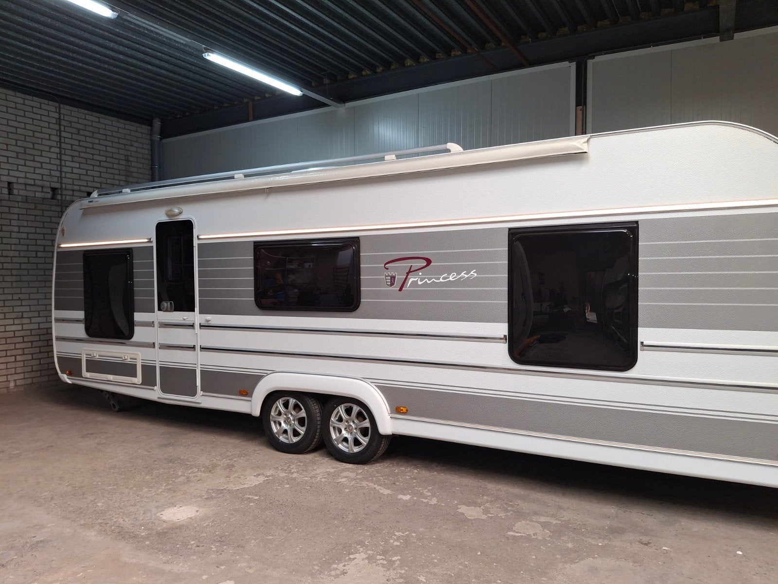Tabbert Princess 740 Airco–Stapelbed- Luxe Gezinscaravan, Caravans en Kamperen, Caravans, Particulier, tot en met 4, 1500 - 2000 kg