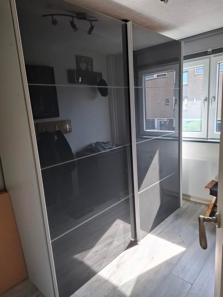 Kledingkast met hangruimte en legplanken, Huis en Inrichting, Kasten | Kledingkasten, Ophalen, Gebruikt, 200 cm of meer, Met plank(en)