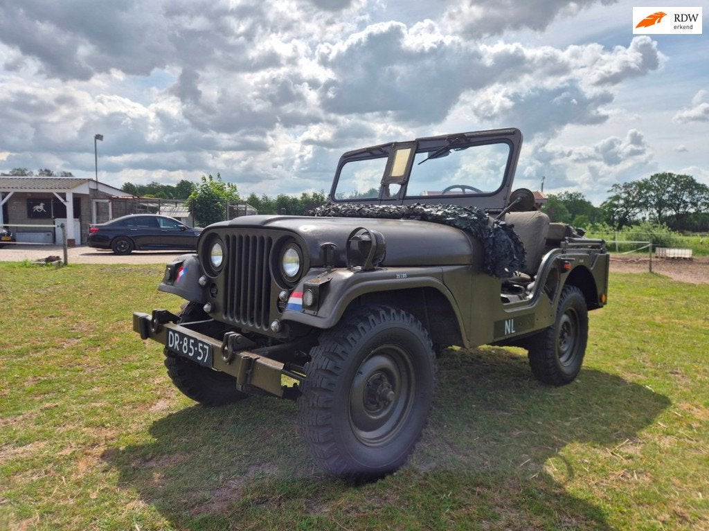 Jeep Willys Nekaf jeep 1956 mooie originele staat, Jeep, Trekhaak, 4 stoelen, Origineel Nederlands