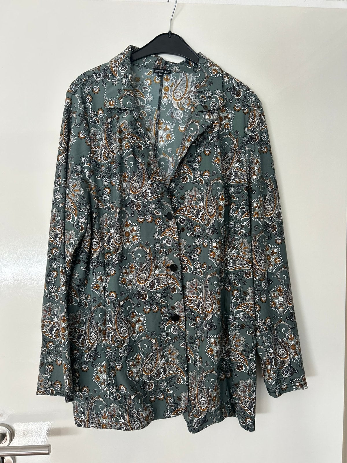 Kleurrijke dames blazer - maat 46, Ophalen of Verzenden, Zo goed als nieuw, Maat 46/48 (XL) of groter