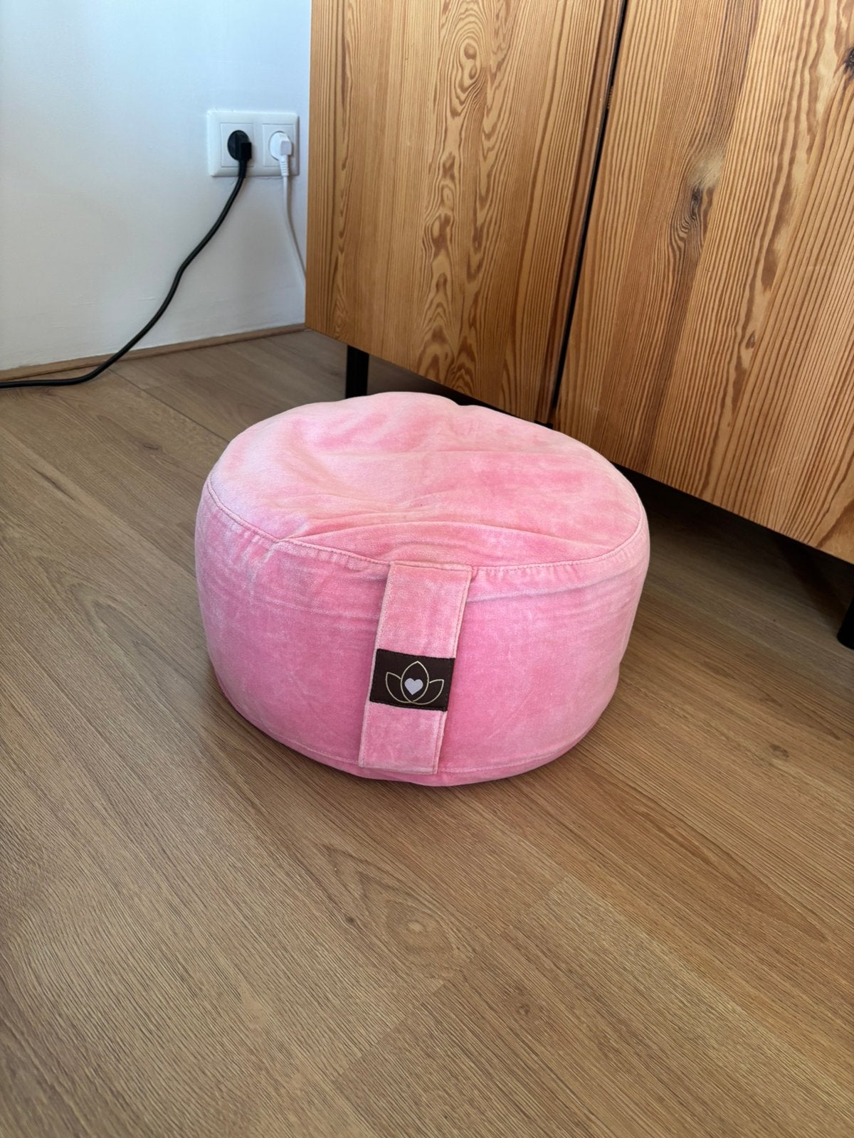 Meditatiekussen velvet roze, Ophalen, Zo goed als nieuw, Yoga-accessoire