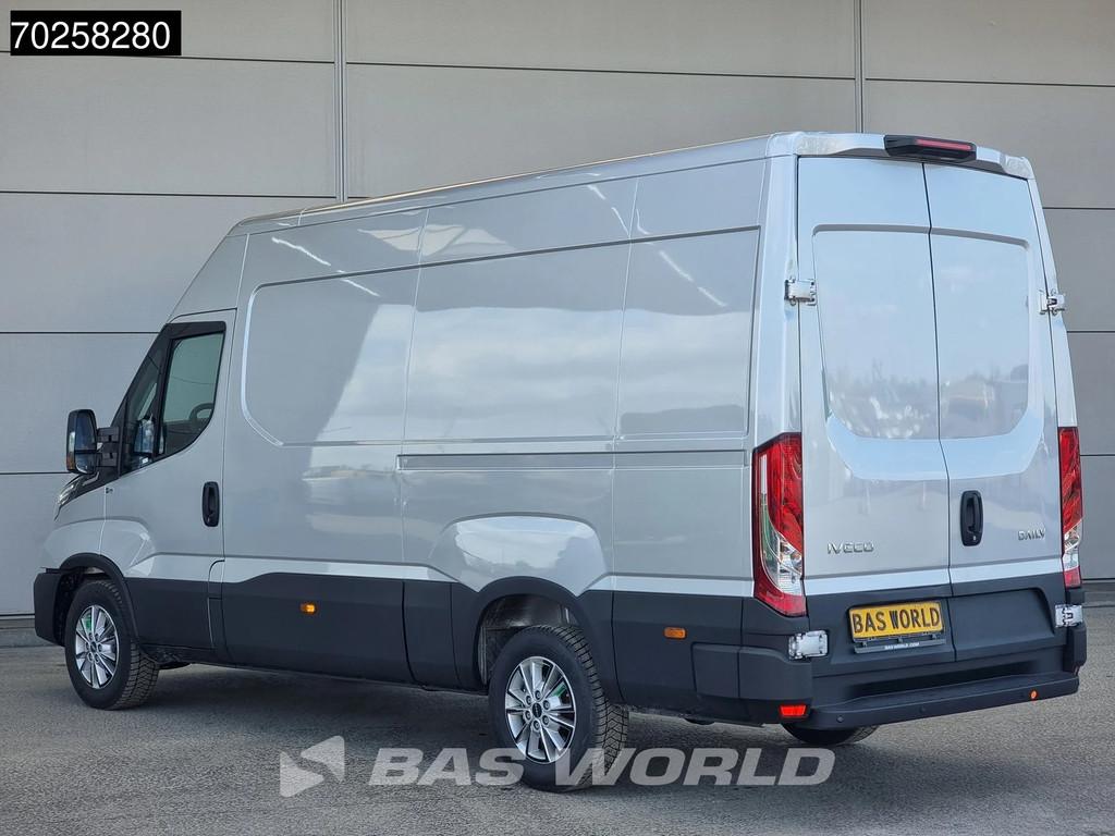 Iveco Daily 35S21 BPM VRIJ! 3.0L Automaat 210PK L2H2 2025-Mo, Auto's, Automaat, Stof, Euro 6, 4 cilinders