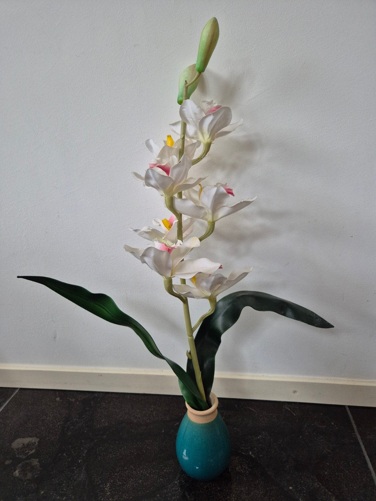 Kunst orchidee in vaas, Binnen, Met pot of vaas, Kunstbloem, Textiel