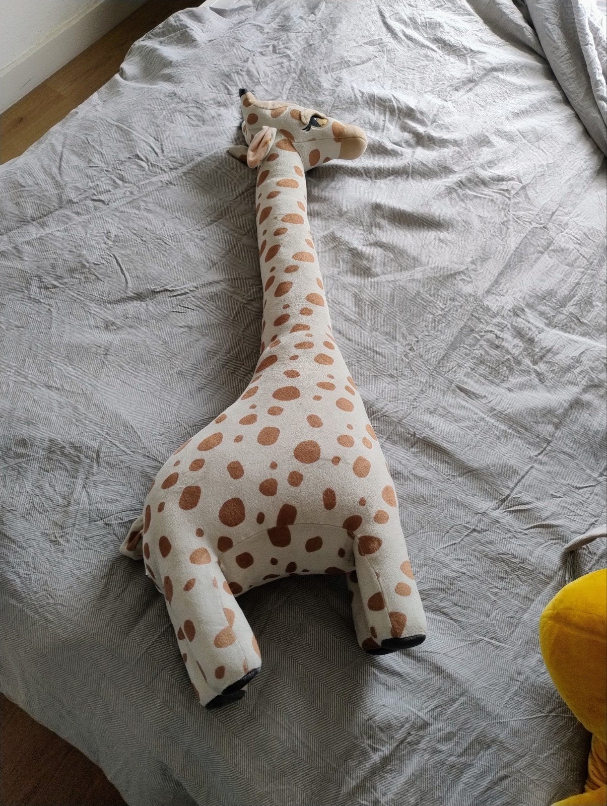 Grote knuffels: Hond, Giraf, Olifant en Octopus, Zo goed als nieuw, Beige, Groot (groter dan 80 cm), Hond