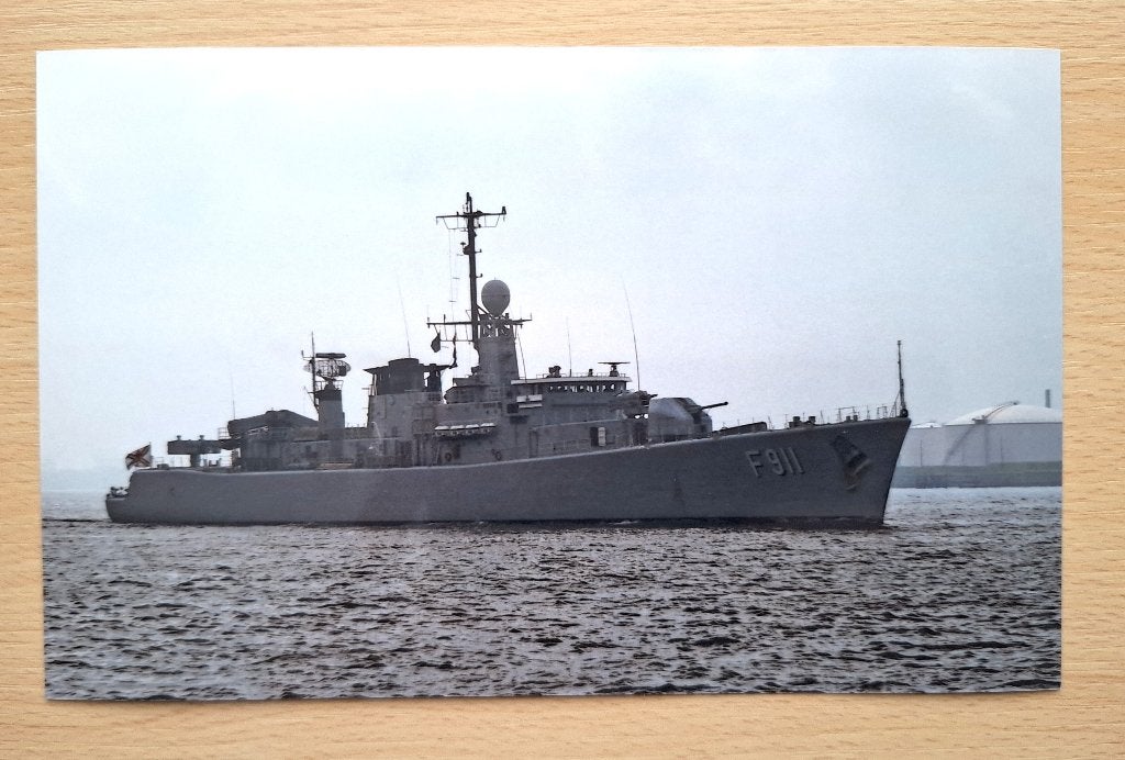 Foto marine: Belgisch fregat Westdiep (F911) - 1984, Verzenden, Marine, Overige gebieden, Foto of Poster