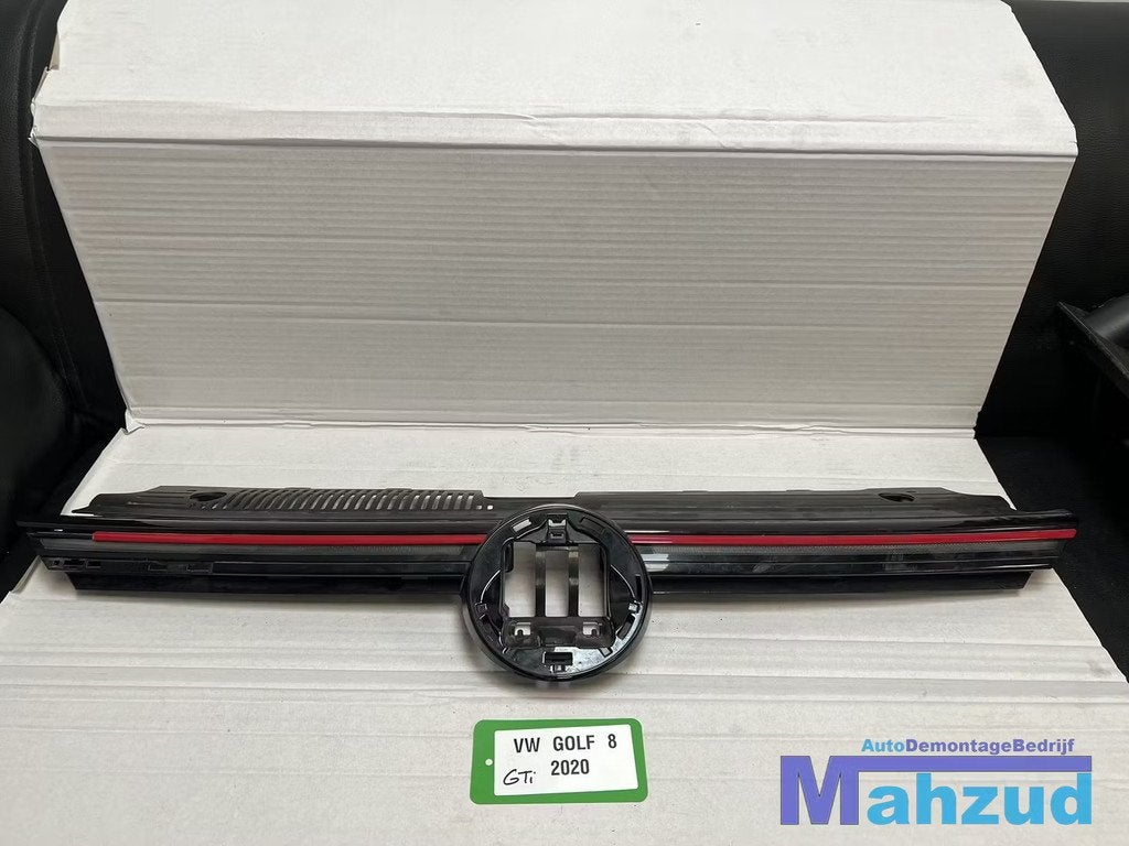 VW GOLF 8 GTI GRILLE 2021+, Gebruikt, Volkswagen, Volkswagen AG, Berliner Ring 2
38440  Wolfsburg, DE