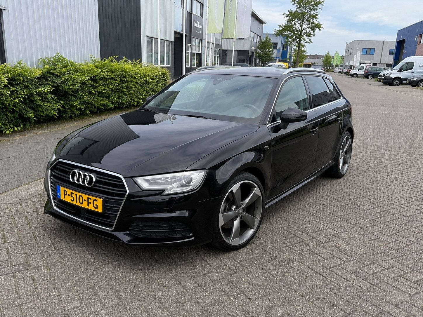Audi A3 1.5 Tfsi CoD Ultra S-tronic 2017*FULL OPTIONS*, 1498 cc, 4 cilinders, Zwart, 650 kg