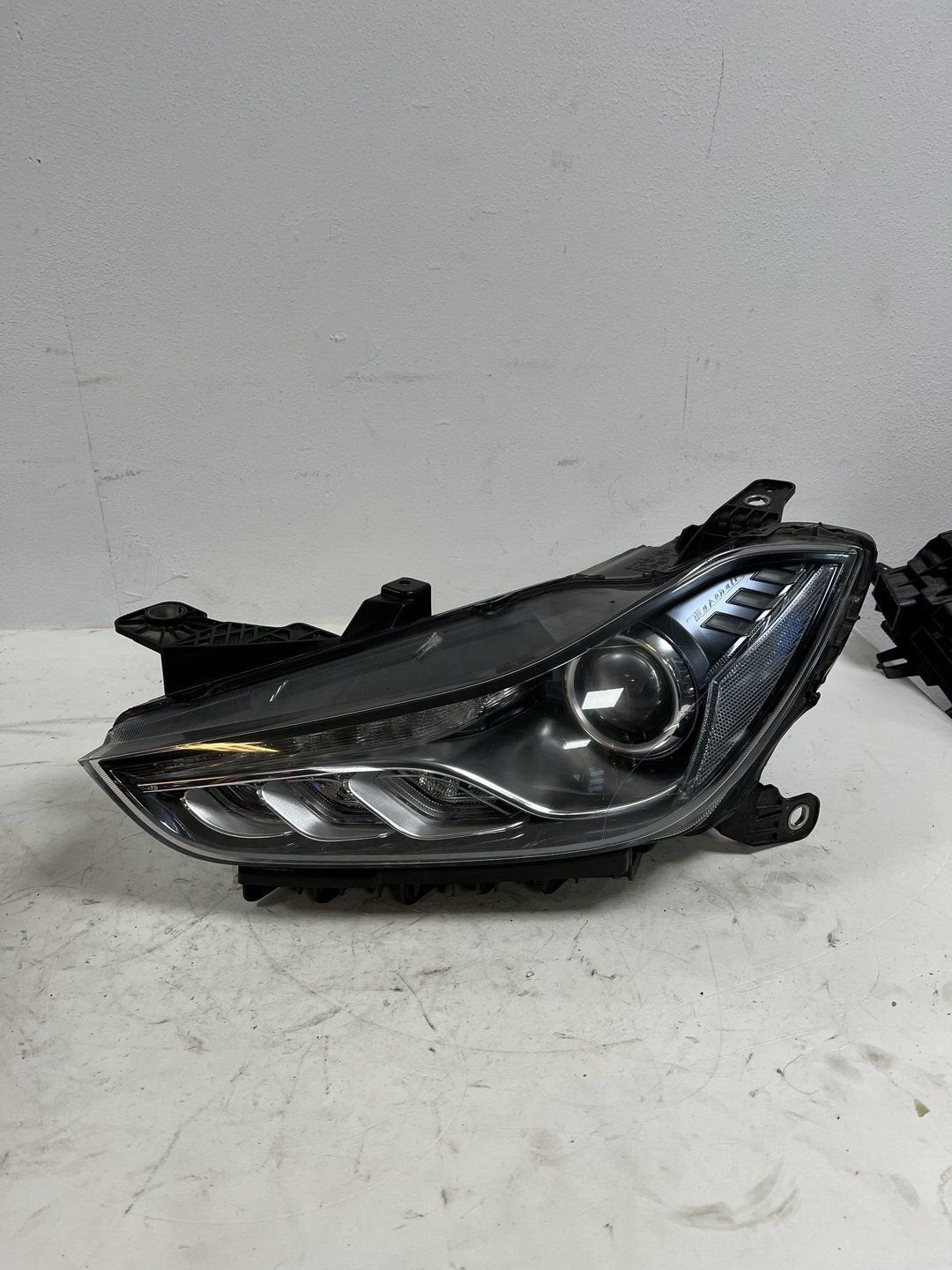 MASERATI GHIBLI XENON KOPLAMP LINKS COMPLEET, Auto-onderdelen, Maserati, Gebruikt, -, -