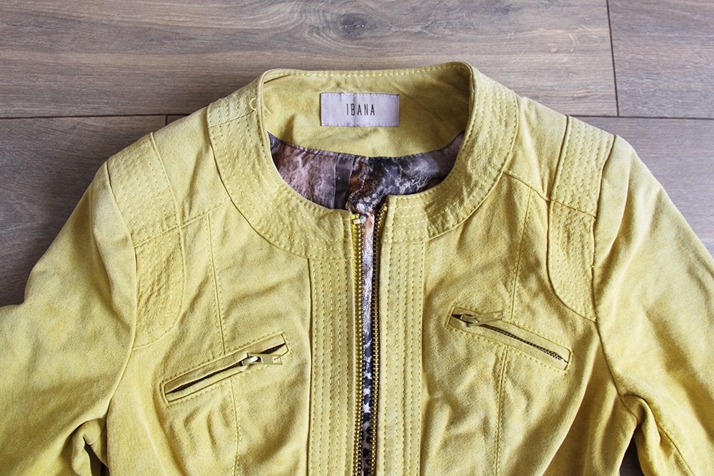 Prachtige Suede/Leren Ibana Jas (S) € 95,-, Geel, Ophalen of Verzenden, Zo goed als nieuw, Maat 36 (S)