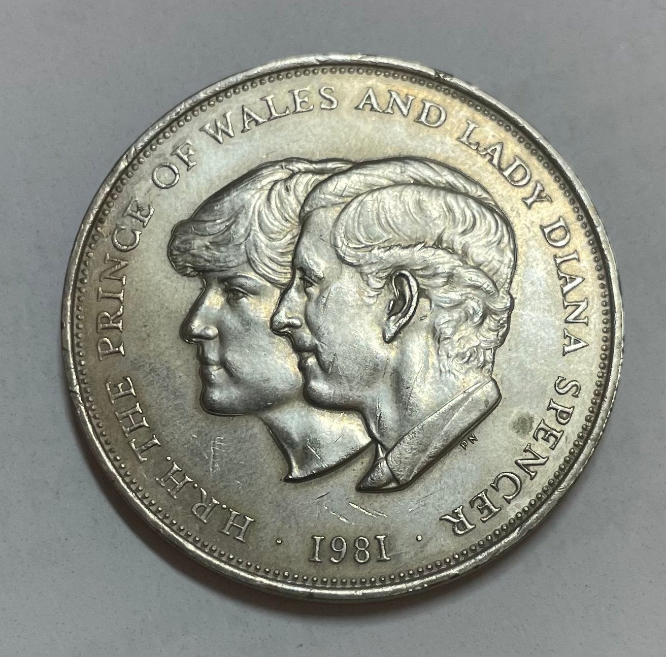 Herdenkingsmunt Engeland bruiloft prins Charles & Diana 1981, Ophalen of Verzenden, Overige landen