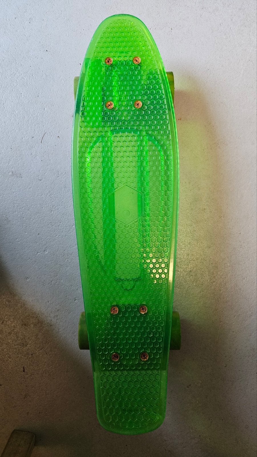 Transparant groen skateboard / pennyboard, Sport en Fitness, Skateboarden, Ophalen, Gebruikt, Skateboard