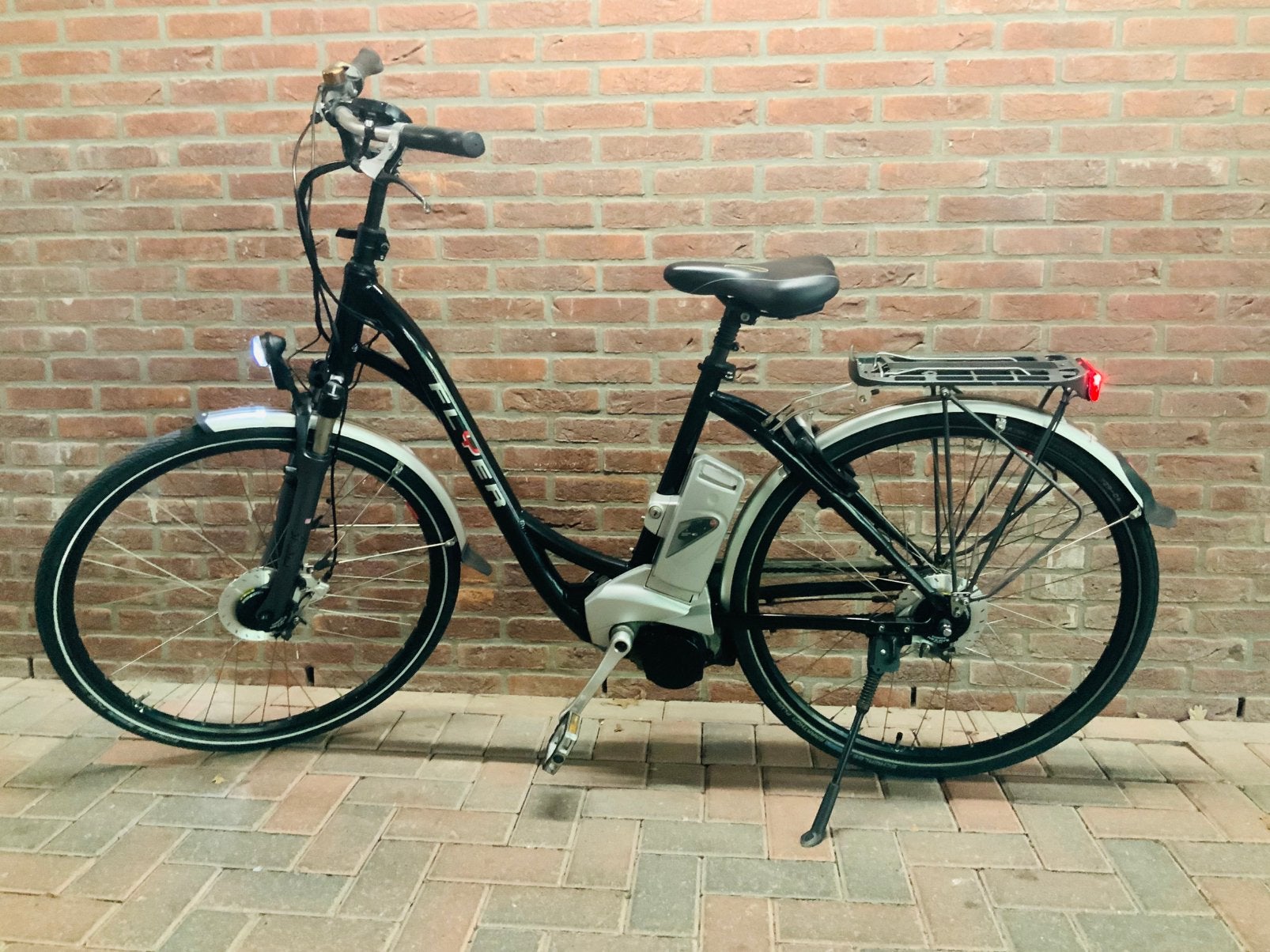 Stijlvolle Flyer T8 comfort., Zo goed als nieuw, 51 tot 55 cm, 50 km per accu of meer, Ophalen