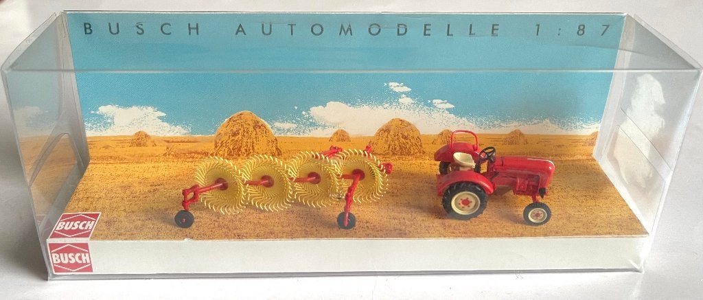 Busch: Porsche met hooimachine, Ophalen of Verzenden, Zo goed als nieuw, Hijskraan, Tractor of Landbouw, Overige merken