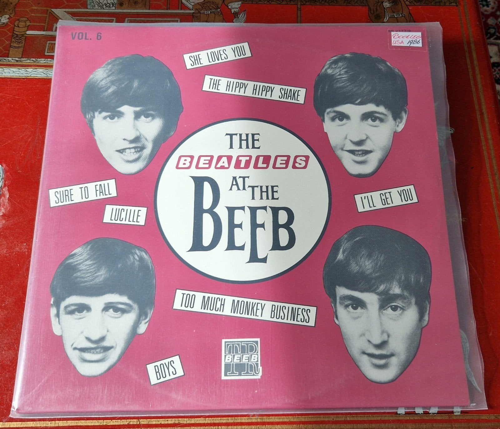 Vol.6 uit de bekende Beatles at the BEEB series. USA 1986, Ophalen, Gebruikt, Overige formaten, Poprock