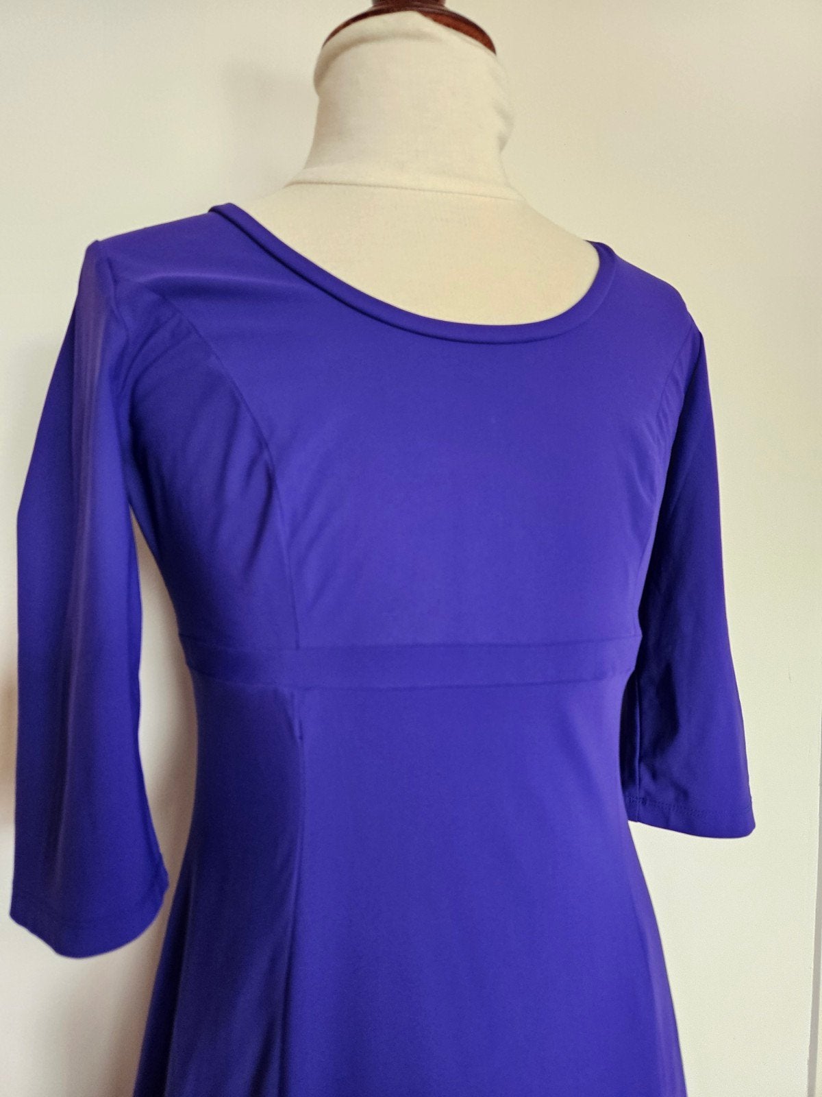 Ladress jurk, M, travelstof, zgan, Kleding | Dames, Ophalen of Verzenden, Zo goed als nieuw, Blauw, Knielengte