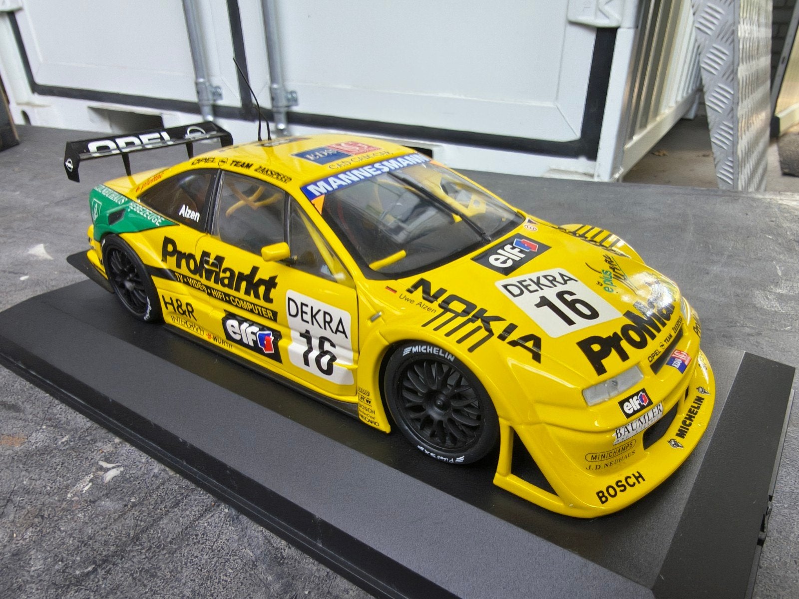 Opel Calibra V6 DTM #16 Uwe Alzen 1:18 modelauto, Ophalen of Verzenden, Zo goed als nieuw, Auto