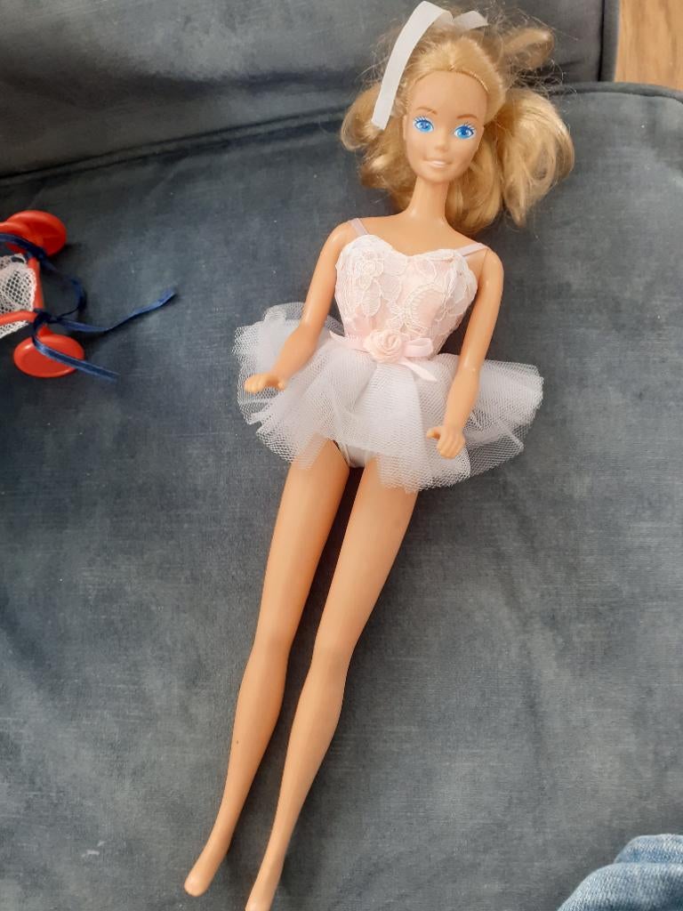 Vintage Barbie jaren 80, Verzamelen, Poppen, Ophalen of Verzenden, Zo goed als nieuw, Pop