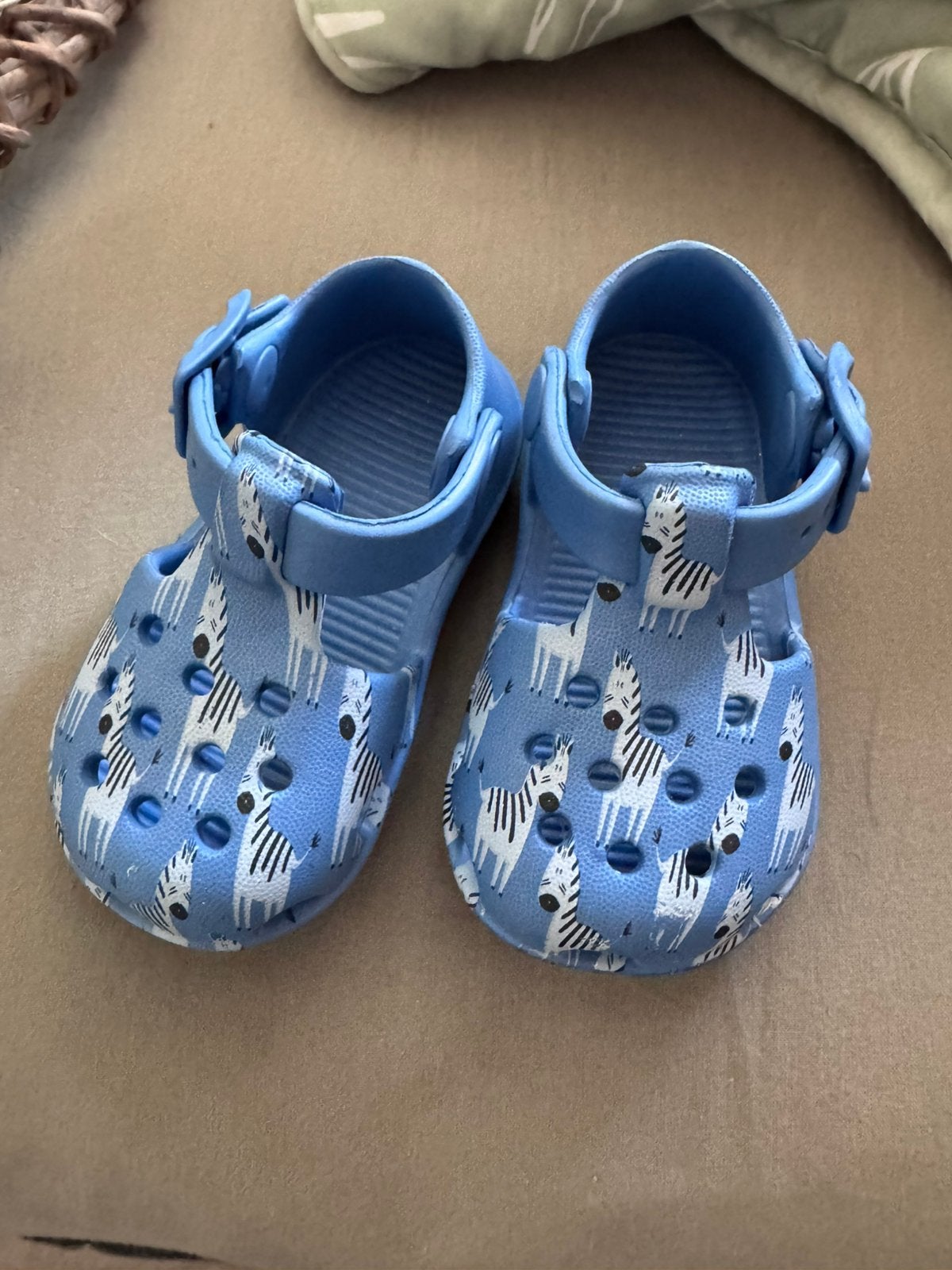 Wie maak ik blij met deze baby crocs, Ophalen, Jongetje of Meisje, Overige typen, Nieuw