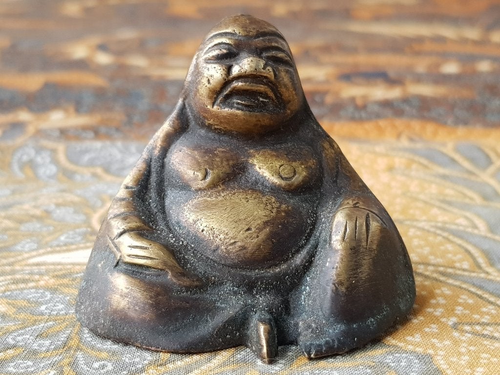 Mooi oud Chinees brons beeldje van Boeddha 4,5 cm., Antiek en Kunst, Handgemaakt, Ophalen of Verzenden, China, Brons