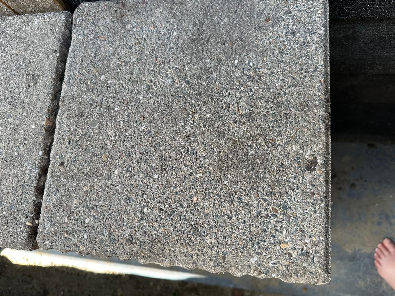 44 betontegels dik met profiel, Ophalen, Gebruikt, 10 m² of meer, Beton