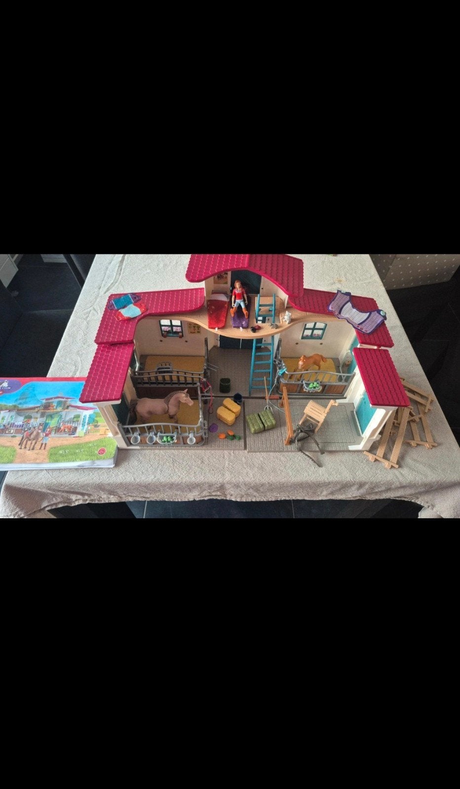 Schleich paarden, Ophalen of Verzenden, Zo goed als nieuw, Poppenhuis