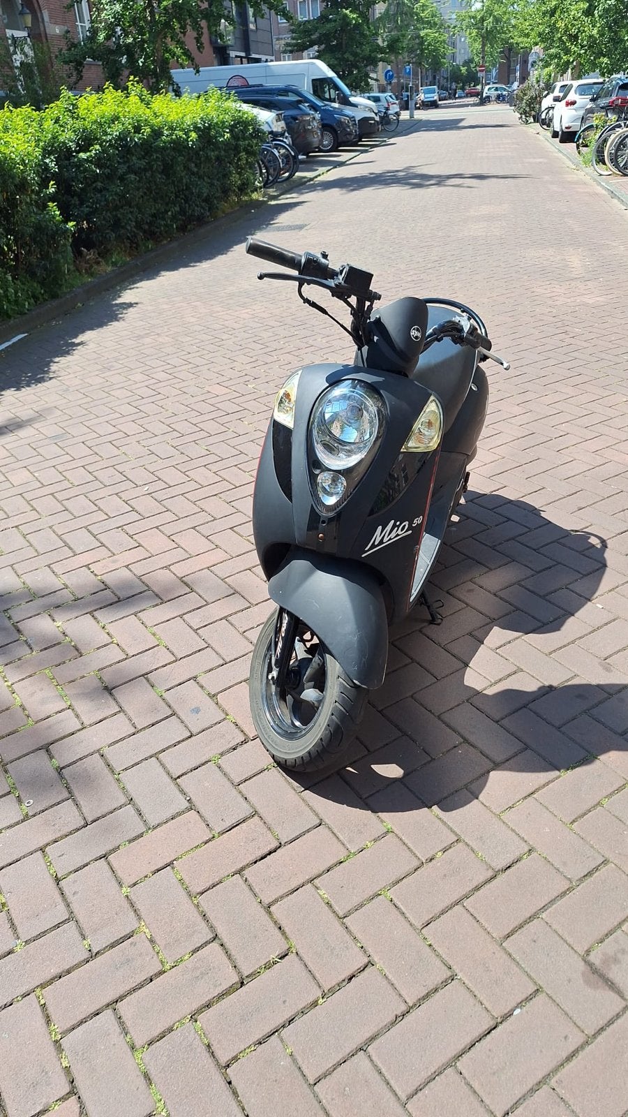 SYM Mio 2017 Bromscooter - Zeer Netjes en Goed Werkend, Fietsen en Brommers, Scooters | SYM, Zo goed als nieuw, Mio, Maximaal 45 km/u