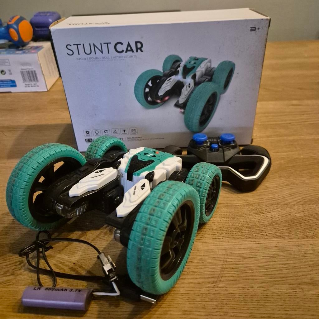 Stunt Car RC Auto met Afstandsbediening en Doos, Overige merken, Gebruikt, Auto, Groter dan 1:32