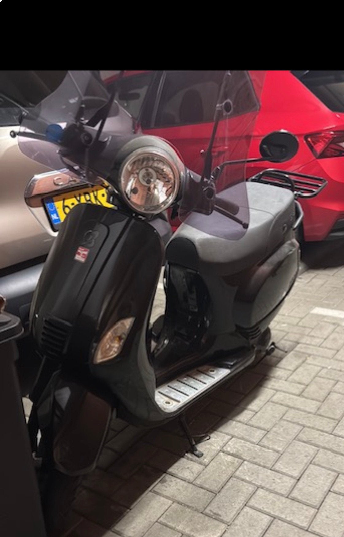 Agm snor scooter, Fietsen en Brommers, Snorfietsen en Snorscooters, Ophalen of Verzenden, Zo goed als nieuw, Benzine, Overige merken