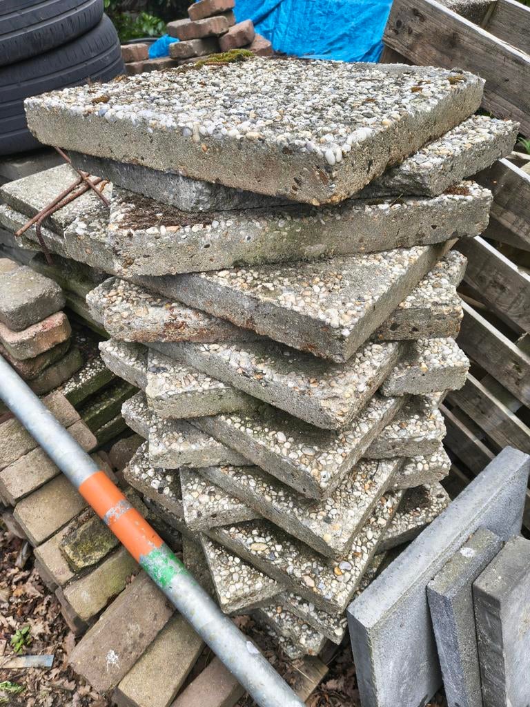 Grindtegels 50x50 gratis af te halen, Gebruikt, Ophalen of Verzenden, 10 m² of meer, Grind