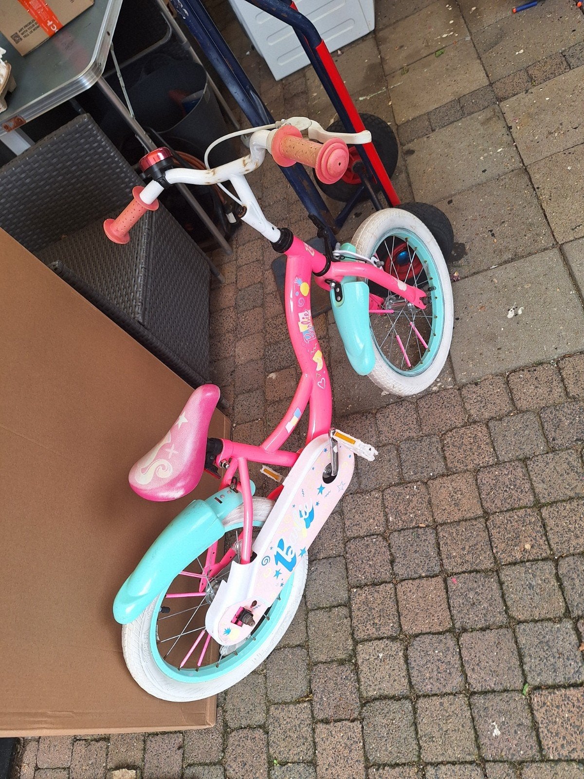 Roze kinderfiets met zijwielen - 16 inch, Ophalen, Gebruikt, 16 tot 20 inch, Zijwieltjes